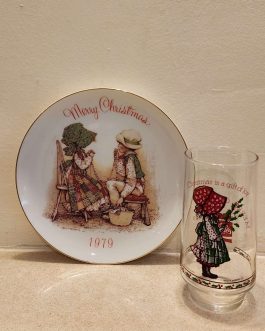 צלחת וינטג’ Holly Hobbie חג מולד 1979